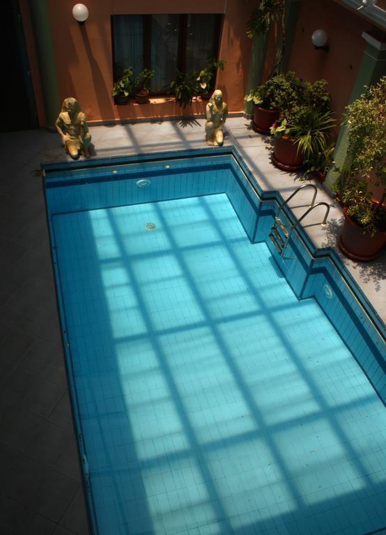 Capital Plaza Hotel سوكر المظهر الخارجي الصورة