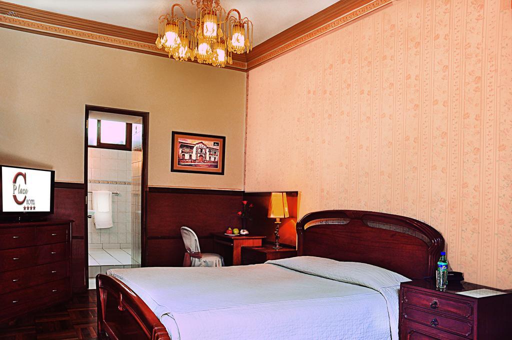 Capital Plaza Hotel سوكر المظهر الخارجي الصورة