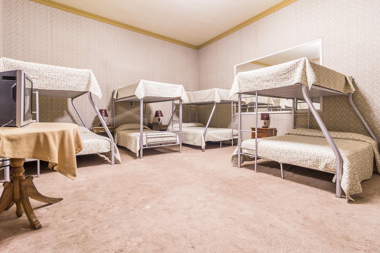 Capital Plaza Hotel سوكر المظهر الخارجي الصورة