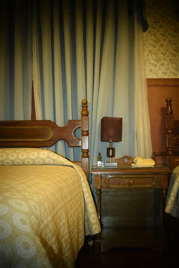 Capital Plaza Hotel سوكر المظهر الخارجي الصورة